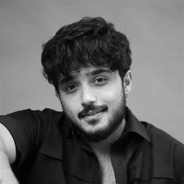 Abhay Mahajan Height, Weight, Net Worth, Age, Birthday, Wikipedia, Who, Instagram, Biography