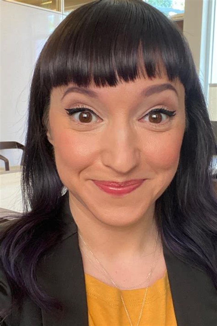 Amy Shira Teitel Biography As Canadian Author’s Frequent TV Appearance Has Fans Curious About Her Career