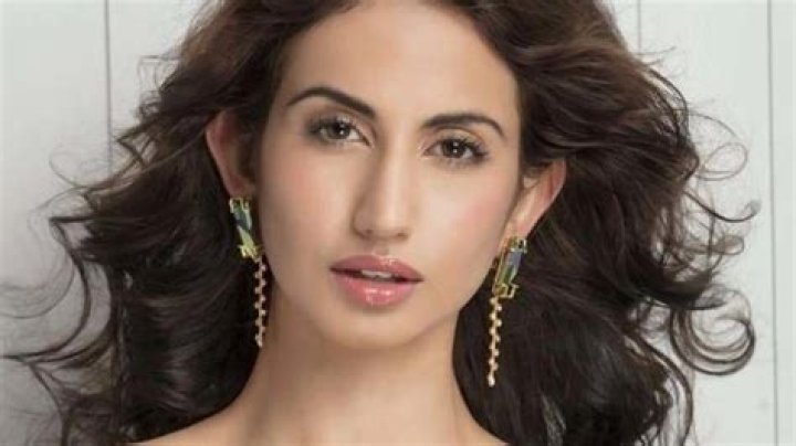 
Anjali Schmuck Height, Weight, Net Worth, Age, Birthday, Wikipedia, Who, Instagram, Biography 