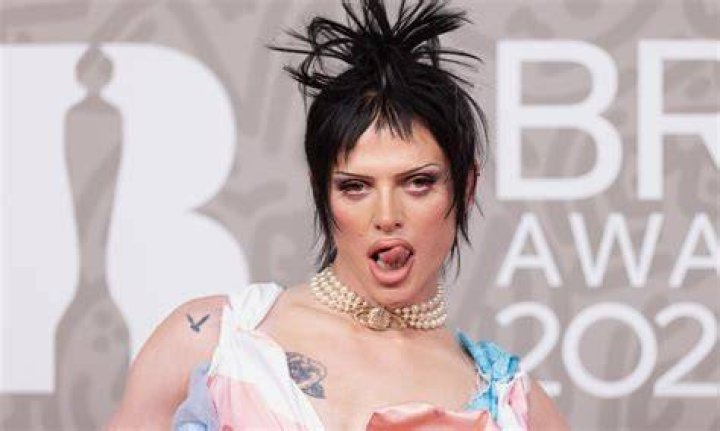 
Bimini Bon Boulash Height, Weight, Net Worth, Age, Birthday, Wikipedia, Who, Instagram, Biography 