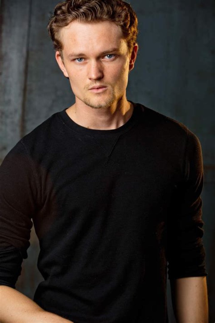 
Brennan Keel Cook Height, Weight, Net Worth, Age, Birthday, Wikipedia, Who, Nationality, Biography 