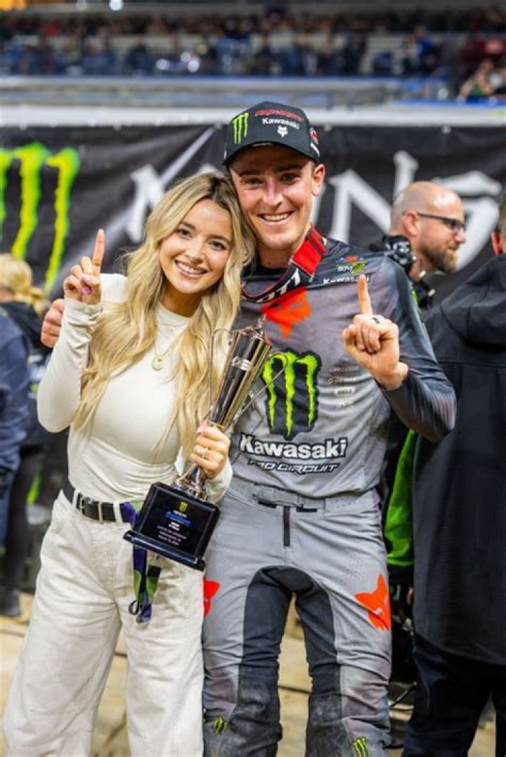Cameron Mcadoo Girlfriend, Age, Height, Wiki, Biography, Net Worth