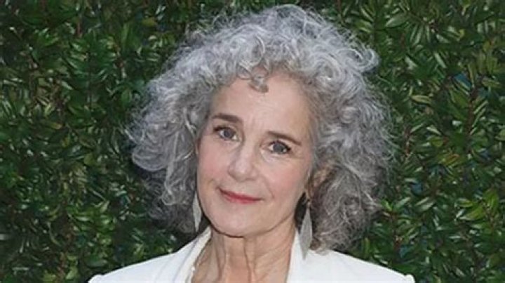Debra Debbie Nordean Height, Weight, Net Worth, Age, Birthday, Wikipedia, Who, Nationality, Biography