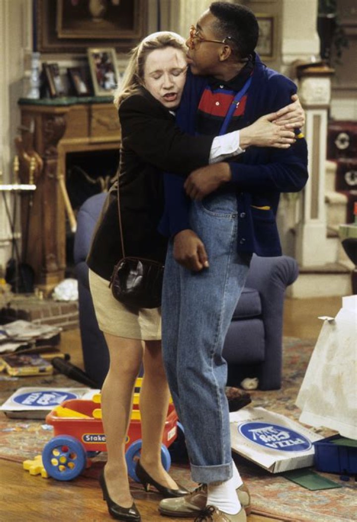 Debra Jo Rupp boyfriend: Is Debra Jo Rupp in a relationship?