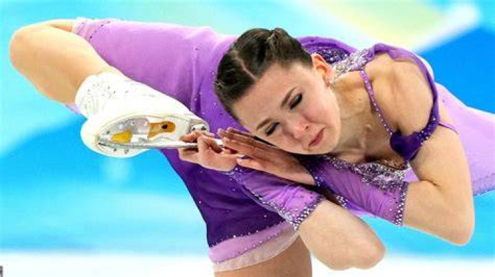 
Did Kamila Valieva Lose On Purpose? Russian Skater Fall “Staged” As Per Fans Theories On Twitter 