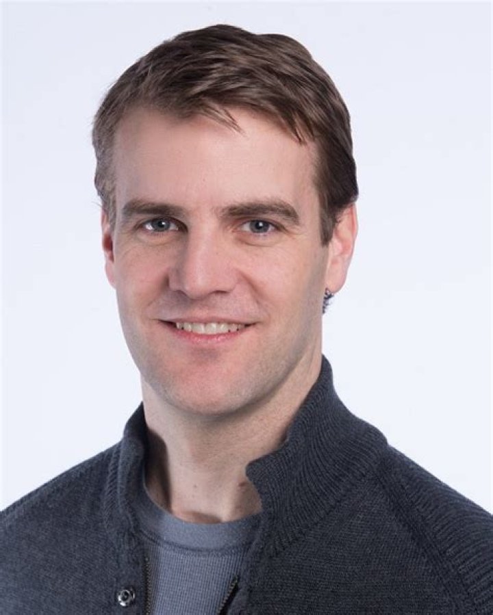 Dr. Stephen Hoge Height, Weight, Net Worth, Age, Birthday, Wikipedia, Who, Instagram, Biography