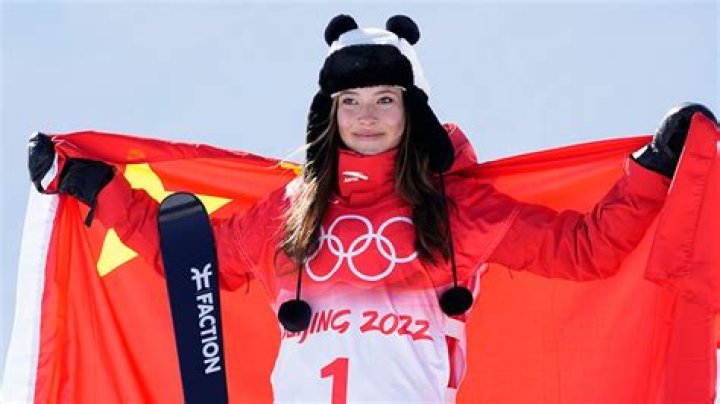 Eileen Li Height, Weight, Net Worth, Age, Birthday, Wikipedia, Who, Nationality, Biography