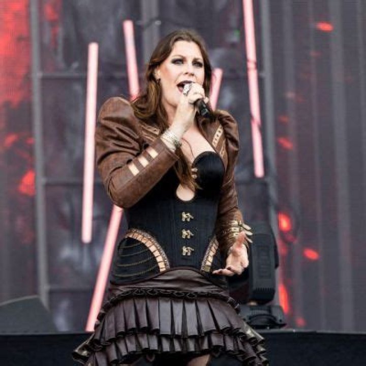 
Floor Jansen Stated That She Is Diagnosed With Breast Cancer 