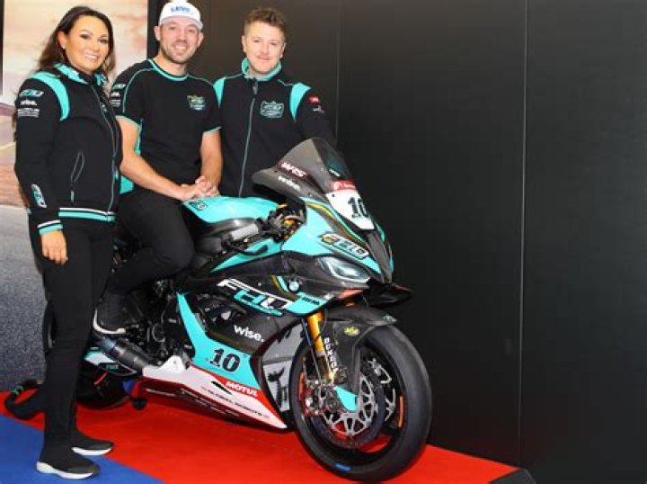 How Much Does Faye Ho Net Worth – FHO Racing BMW Owner Wealth Explored