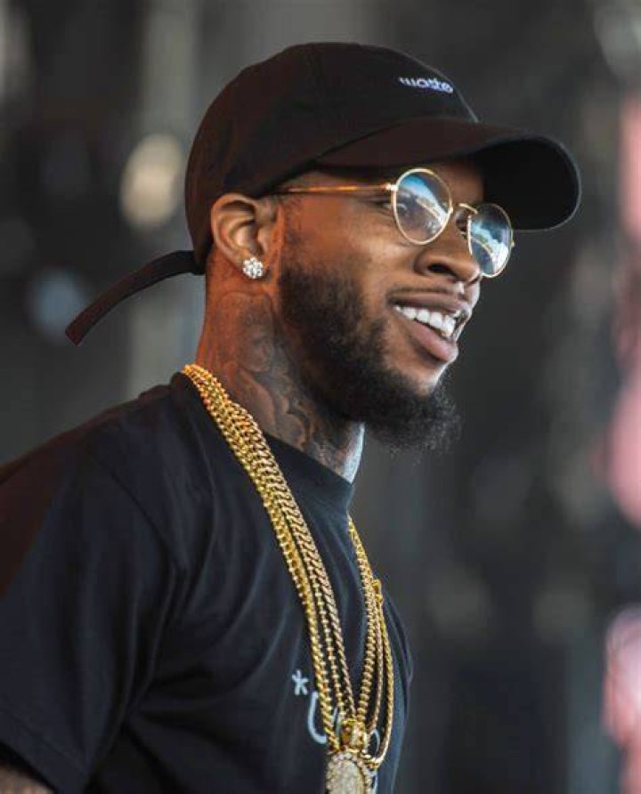 How to pronounce tory lanez