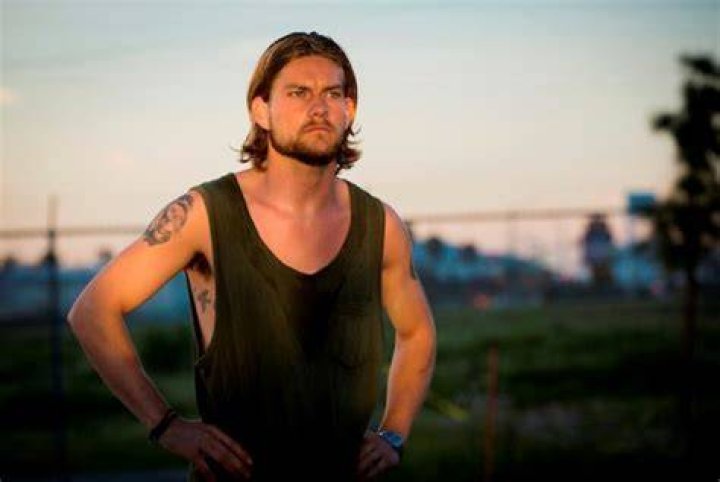 Is Actor Jake Weary Gay or Does He Have A Wife?