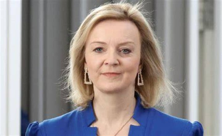 
Is Liz Truss Transphobic? Know About The Politician’s Sexuality 