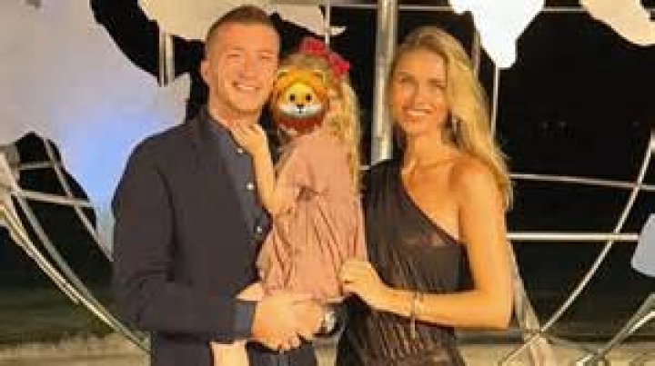 
Is Scarlett Gartmann Married? Her Bio, Age, Partner (Marco Reus), Baby, Height, Net worth and Wikipedia 
