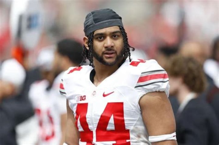 JT Tuimoloau Height, Weight, Net Worth, Age, Birthday, Wikipedia, Who, Nationality, Biography