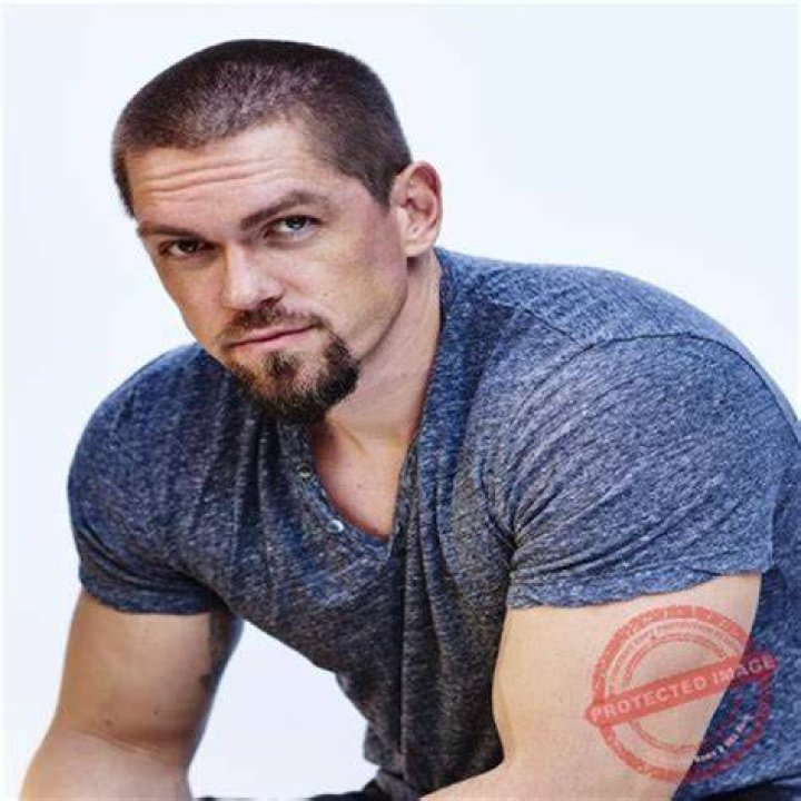 Just Aiming Height, Weight, Net Worth, Age, Birthday, Wikipedia, Who, Nationality, Biography