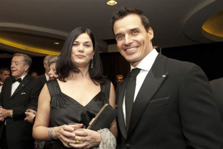 Linda Fiorentino Height, Weight, Net Worth, Age, Birthday, Wikipedia, Who, Nationality, Biography