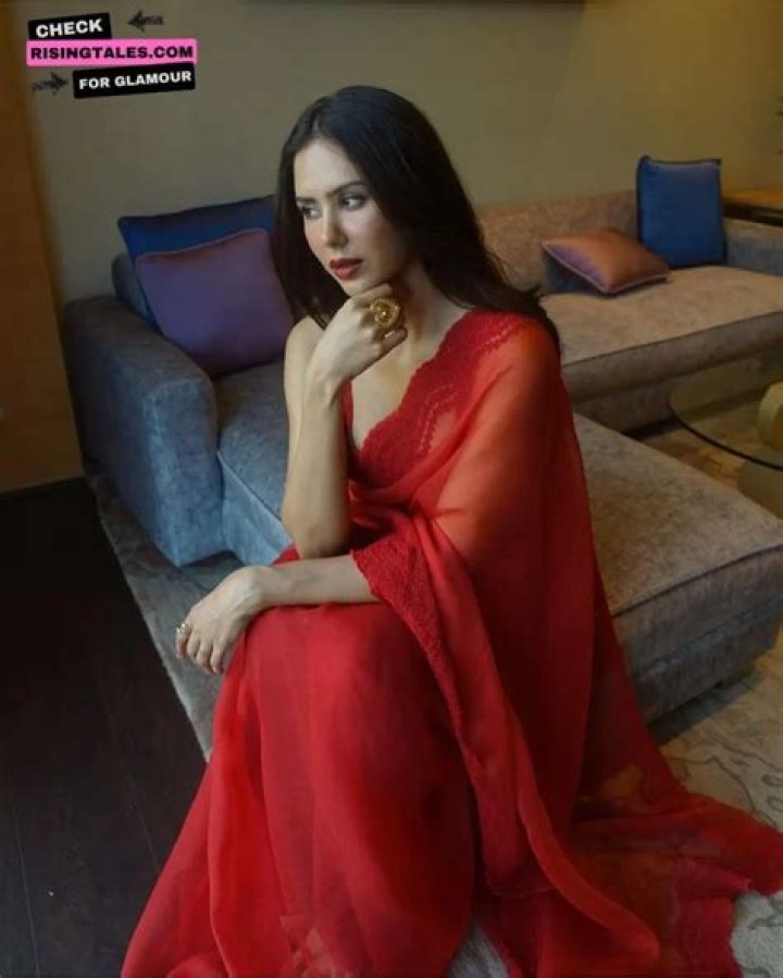 Mahira Sharma Arshvir Kaur Bajwa Height, Weight, Net Worth, Age, Birthday, Wikipedia, Who, Instagram, Biography
