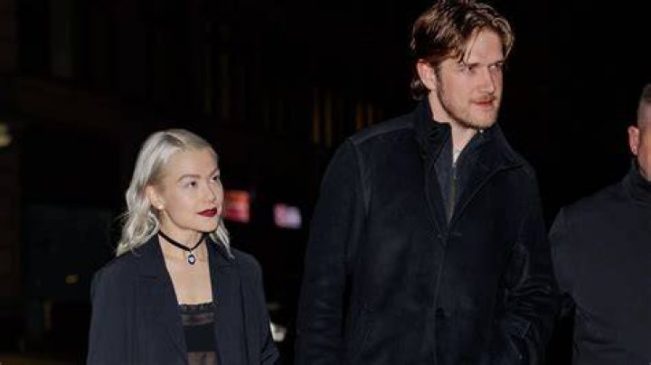 
Phoebe Bridgers and Bo Burnham Spark Dating Rumors With Latest Outing 