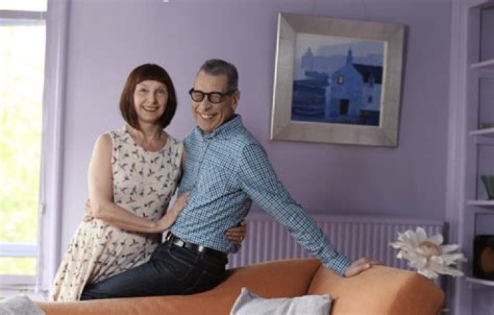 
Rab Noakes Wife Who is Rab Noakes Wife? 