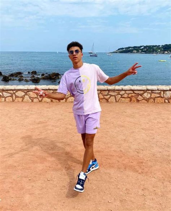 
Rafael Caplan Height, Weight, Net Worth, Age, Birthday, Wikipedia, Who, Nationality, Biography 