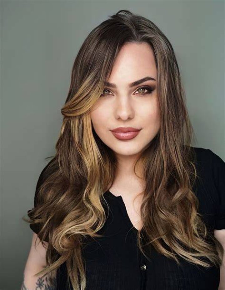Sara Secora Height, Weight, Net Worth, Age, Wiki, Who, Instagram, Biography