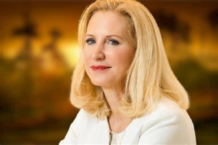 Stephanie Linnartz Net Worth, Husband and Wikipedia: Marriott President
