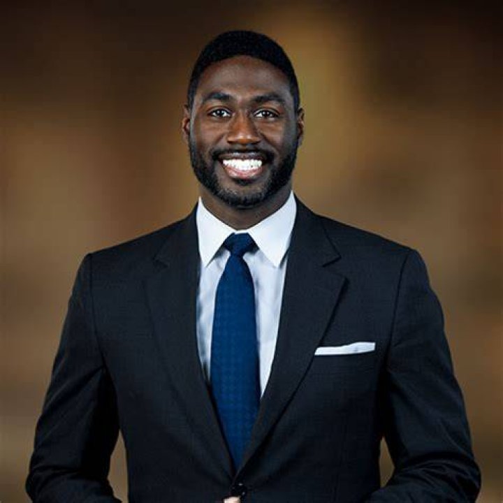 Ted Phaeton Bio, Age, Height, Fiance, Girlfriend, Salary, Net worth, Fox Carolina, Instagram