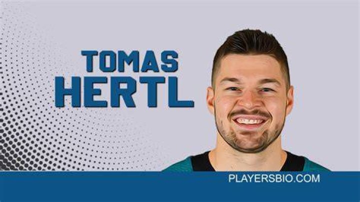 
Tomas Hertl Height, Weight, Net Worth, Age, Birthday, Wikipedia, Who, Nationality, Biography 