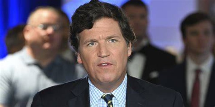 Tucker Carlson Bio, Age, Wiki, Tonight, Net Worth, Pronouncing Kamala, Salary, Fox News and CNN