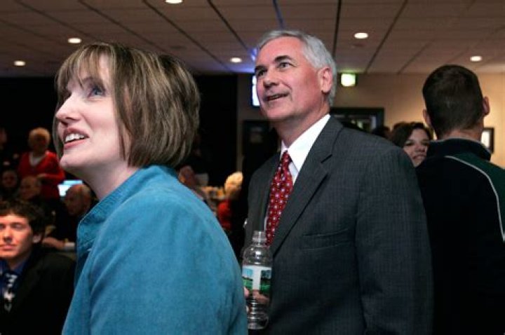 
What Happened To Lori McClintock? US Rep Tom McClintock Wife Lost Her Life Ingesting The Mulberry Leaf 