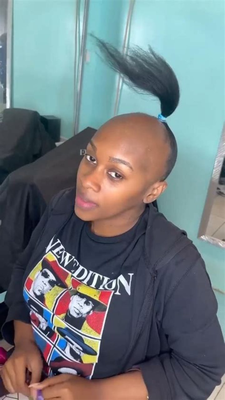 What Religion Is Summer Walker? Heres Why She Deleted Her Shaved Head Ponytail Photos From Instagram