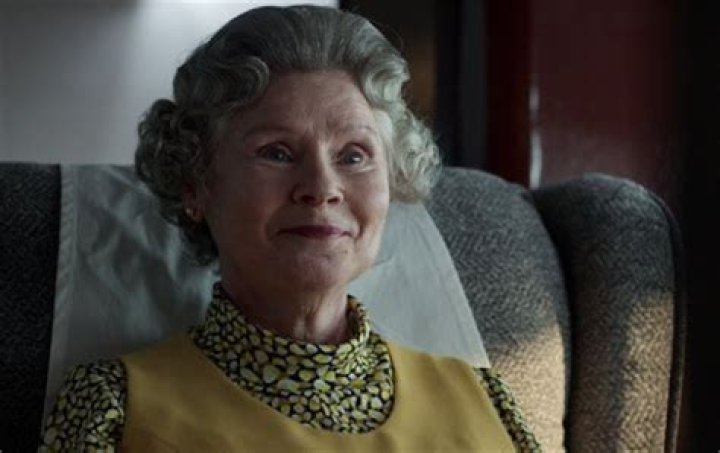 Who Is Estelle Meyer? Everything To Know About The Actress And Singer From Christmas Flow