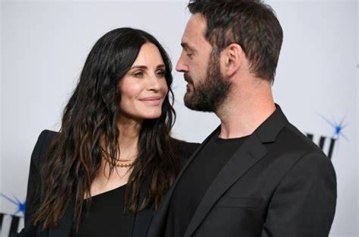 
Who is Johnny McDaid, Courtney Cox’s boyfriend? 