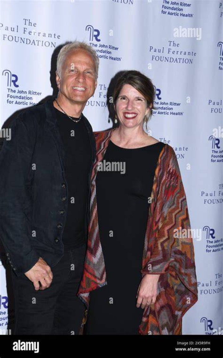 
Who Is Patrick Fabian’s Wife, Mandy Fabian? All We Know About His Love Life 