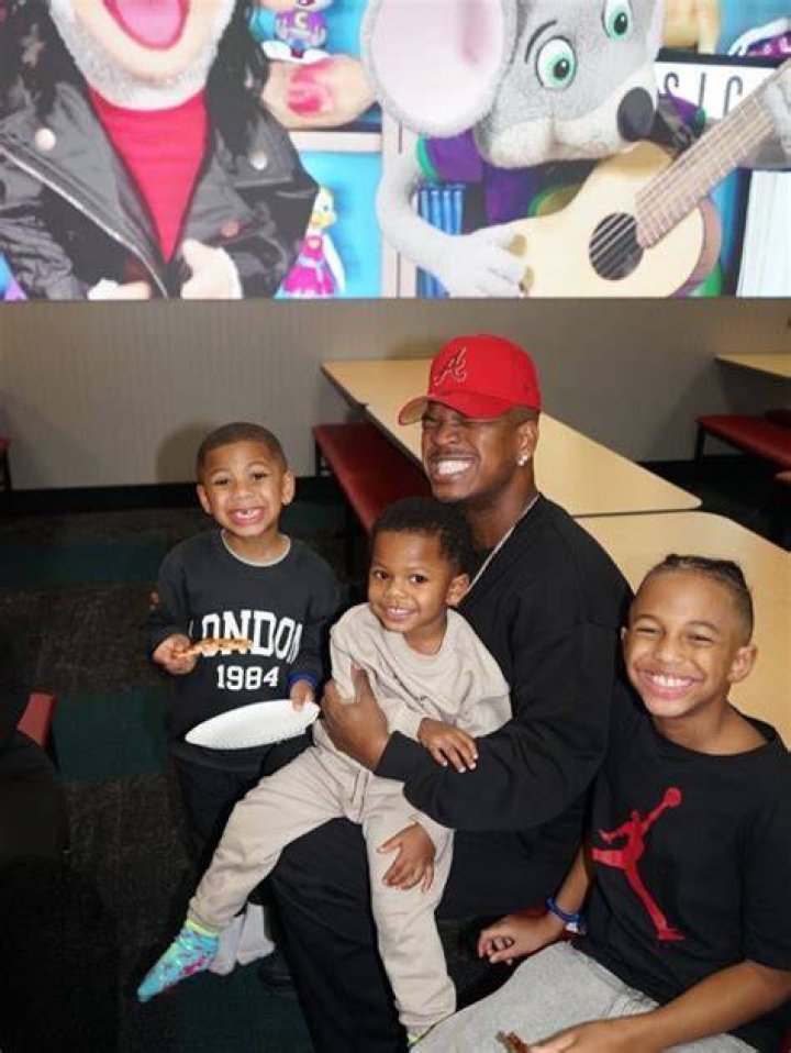 Who is Sade Jenea, Ne-Yo’s baby mama? All about their children Braiden and Brixton